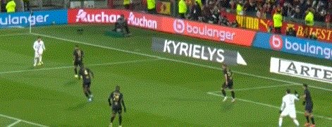 1638655609458016879.gif 江南-【法甲】梅西中柱 姆巴佩替补补时助攻 巴黎客场平